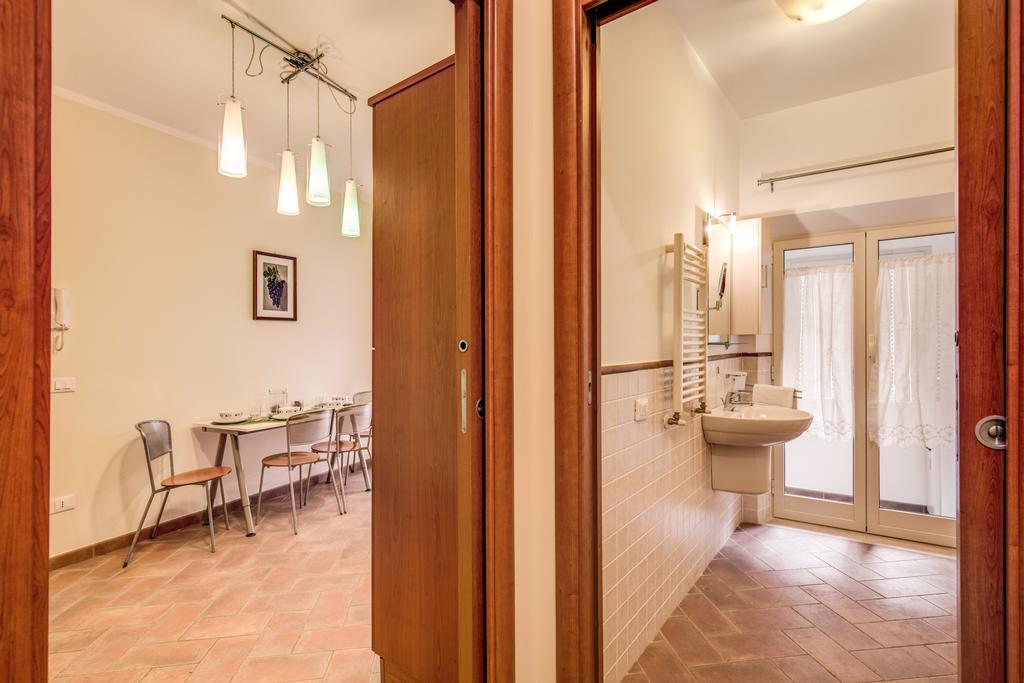 Appartamento Via Del Monte Della Farina Рим Экстерьер фото
