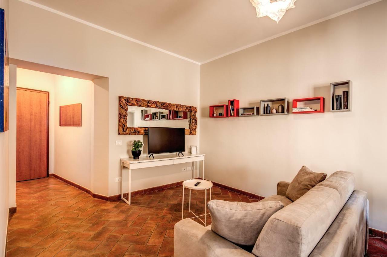 Appartamento Via Del Monte Della Farina Рим Экстерьер фото